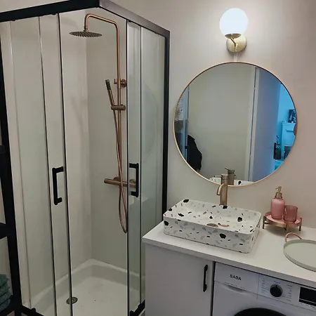 Beau T3 Au Calme Près Gare, Et Centre *